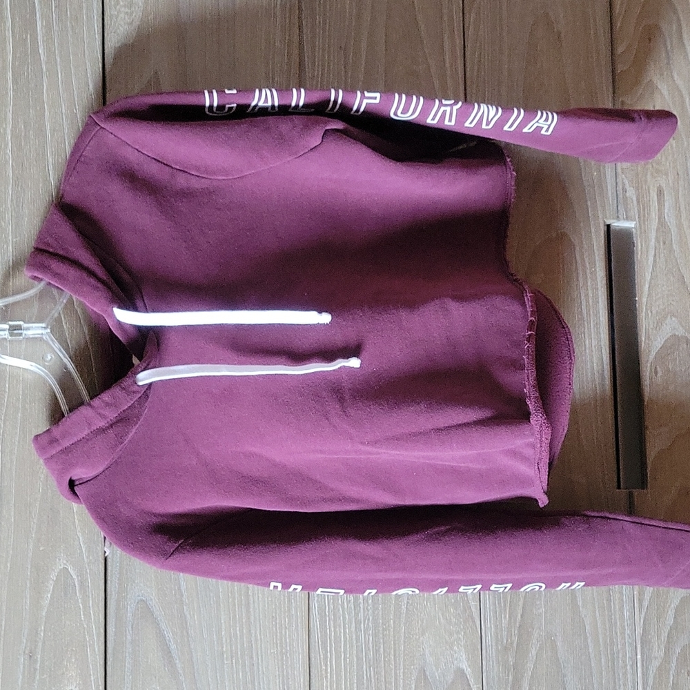 Hollister crop top